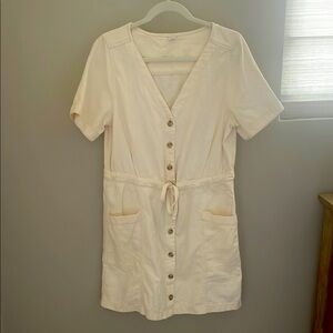 Old Navy Cream Short Sleeve Button-Down Dress
